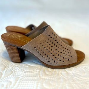 Womens TOMS Majorca Mule Sandal Perforated Desert Taupe 6.5